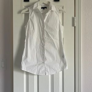 Banana Republic White Sleeveless Button-Up Top